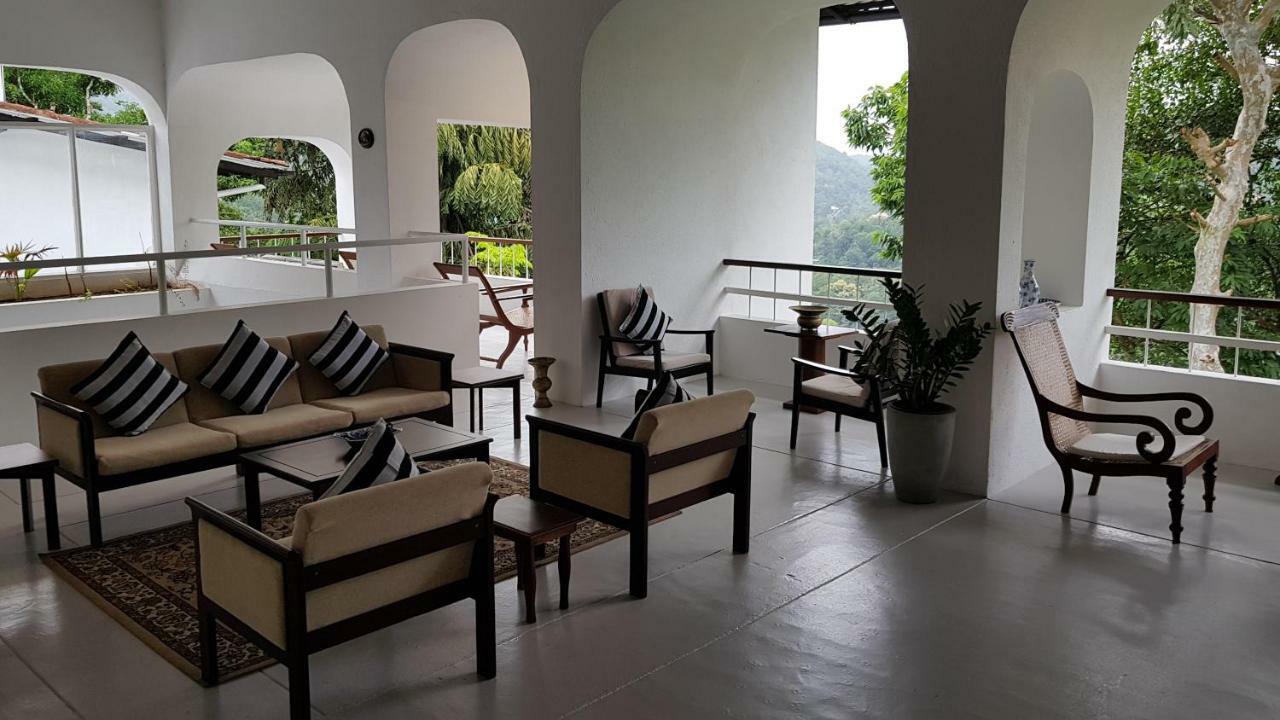 Regent Lodge Hotel & Villa Kandy Exterior foto