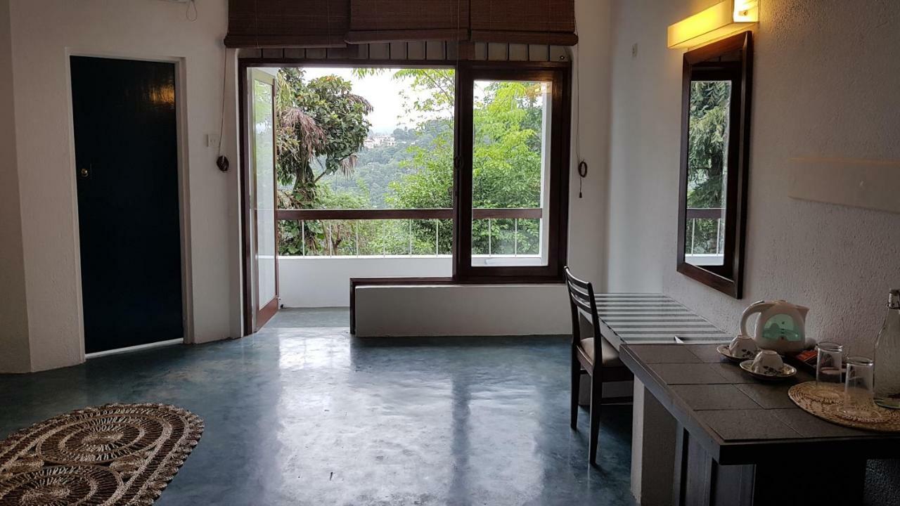 Regent Lodge Hotel & Villa Kandy Exterior foto